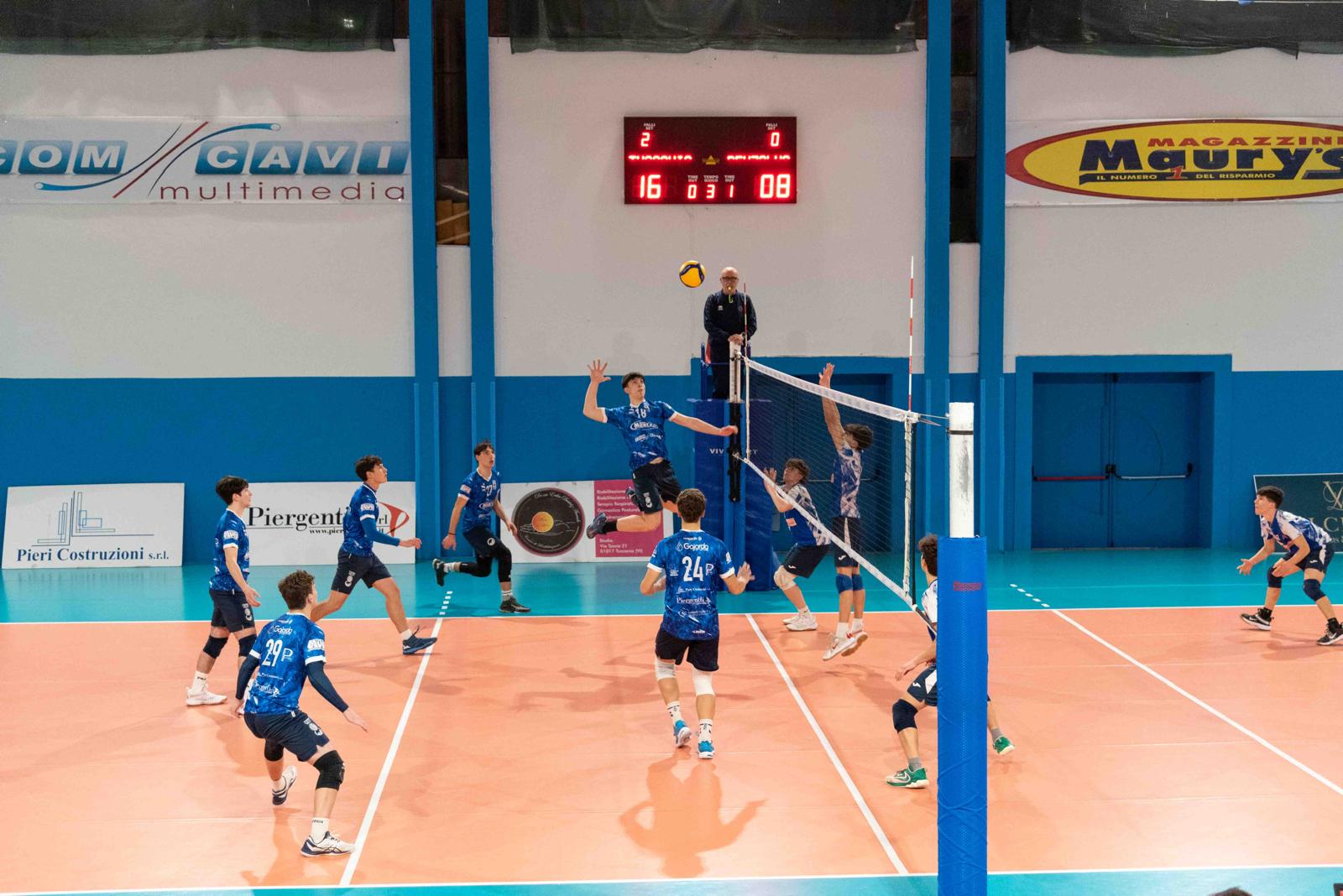 Luca Silvestrini, dall'Etruria Volley alla serie B - Uncategorized