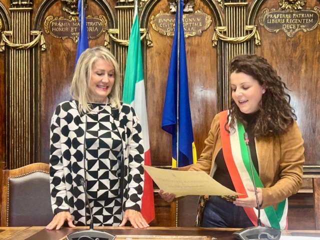 Attestato di merito sportivo ad Annamaria Olivieri - Uncategorized