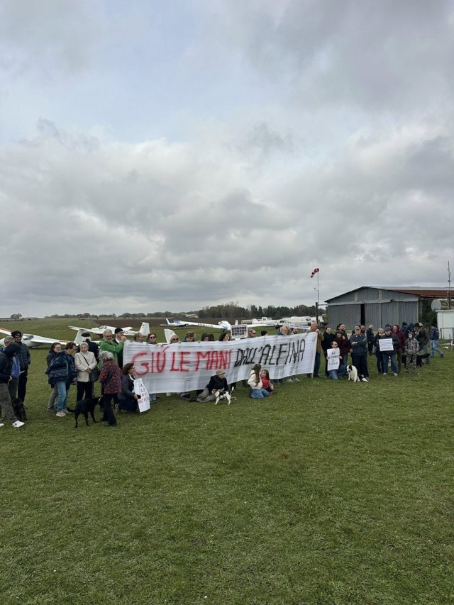 Sit-in contro le mega torri eoliche: associazioni e cittadini uniti per la tutela del territorio - Uncategorized