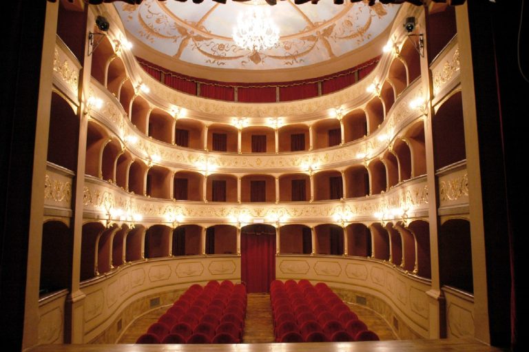 Teatro Boni: dal 25 ottobre la nuova stagione tra prosa, musica, danza ed eventi speciali