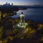 La Torre dell'Orologio di Marta a Natale si veste di rosso - Uncategorized