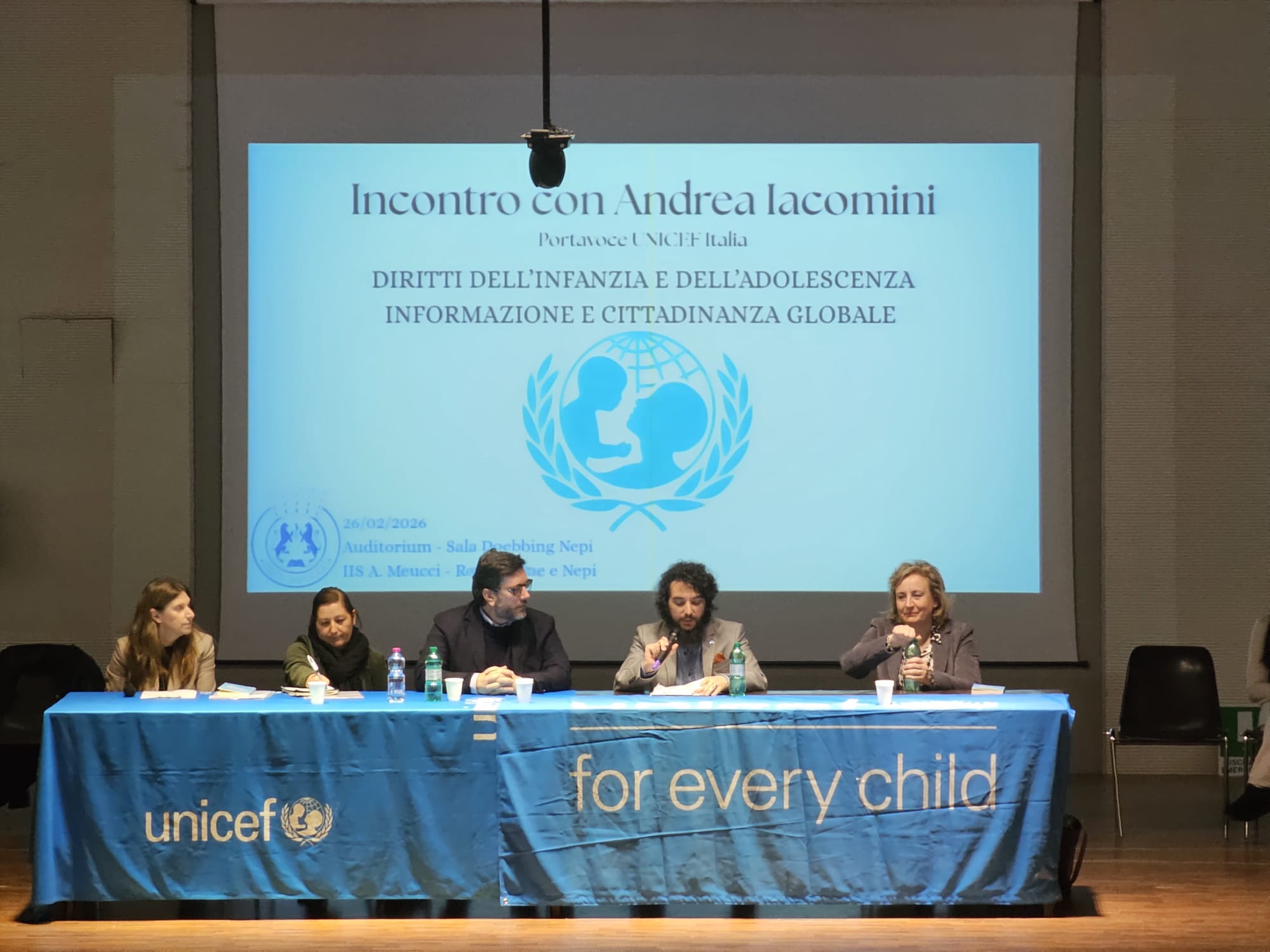 UNICEF, il portavoce nazionale Iacomini ha incontrato gli studenti a Nepi - Uncategorized