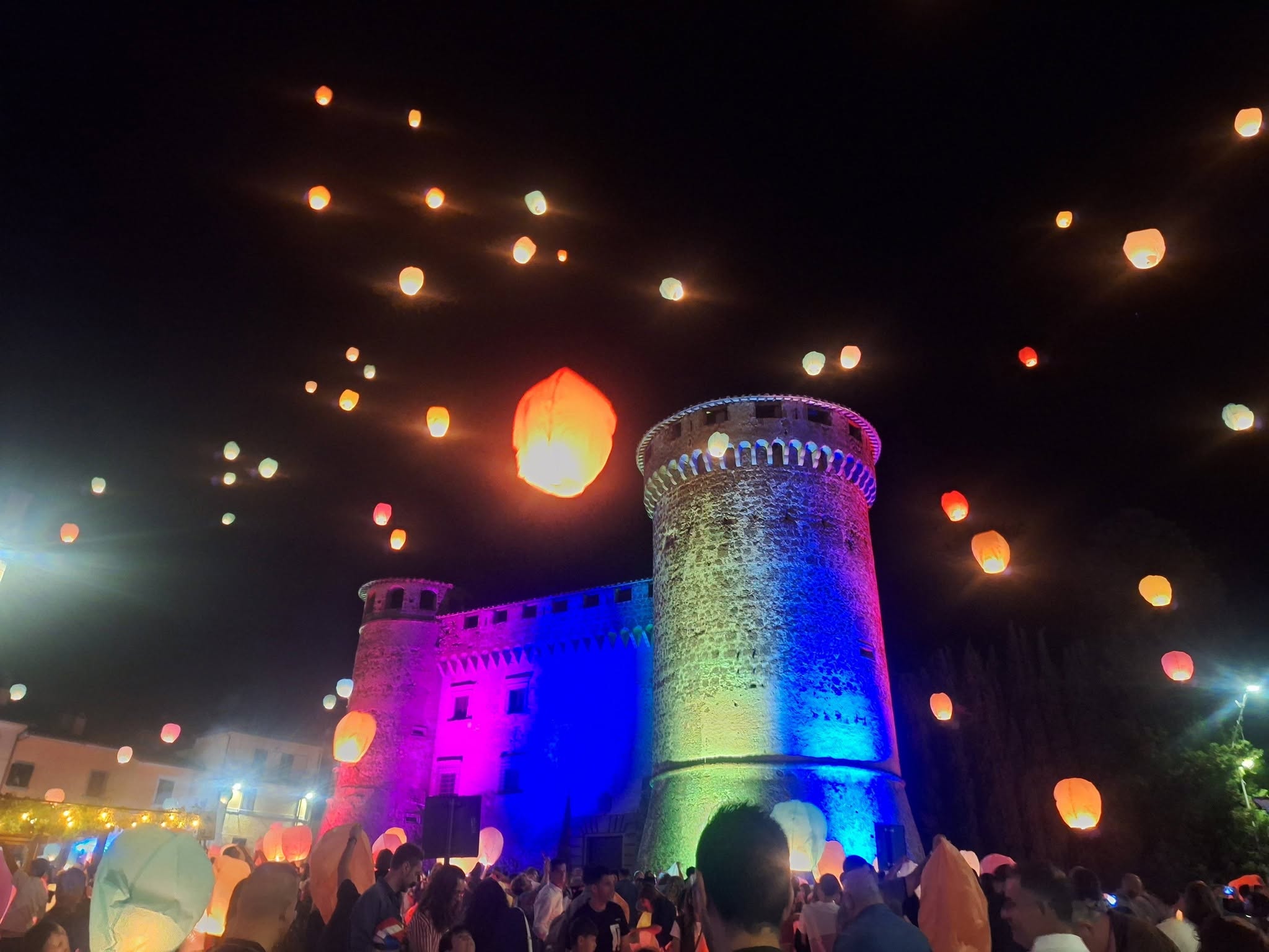 Straordinario successo per la Notte delle Lanterne di Vasanello - Uncategorized