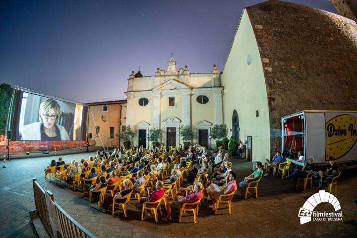 Valentano applaude Est Film Festival: cala il sipario con uno straordinario successo per la rassegna "Cinema tra le rig…