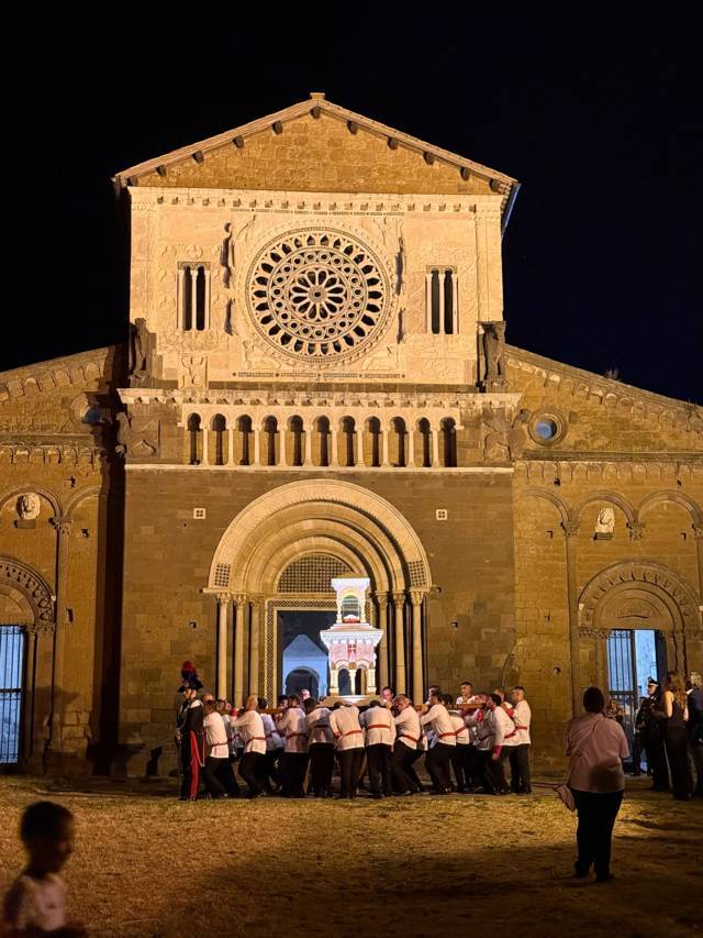 Tuscania: fichi, more e santi patroni - Uncategorized